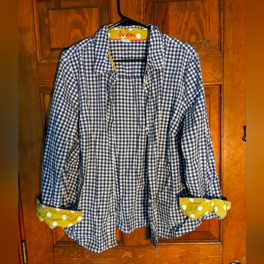 Biden gingham top